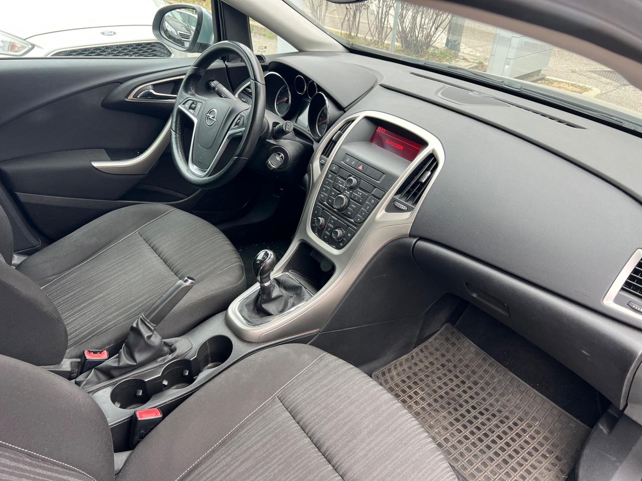Opel Astra 1.6 115CV 5 porte Cosmo