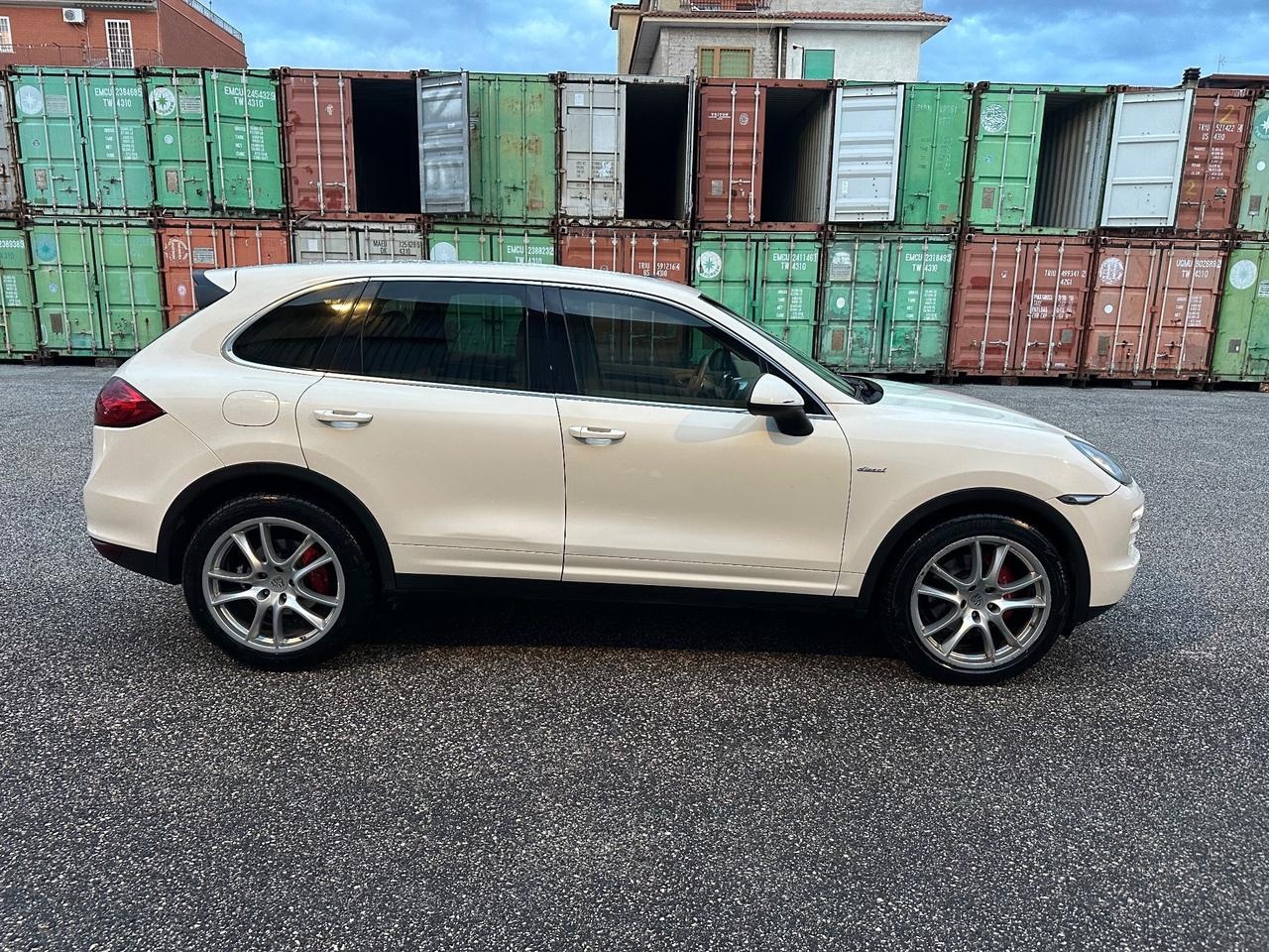 Porsche Cayenne 3.0 S Diesel PARI AL NUOVOp