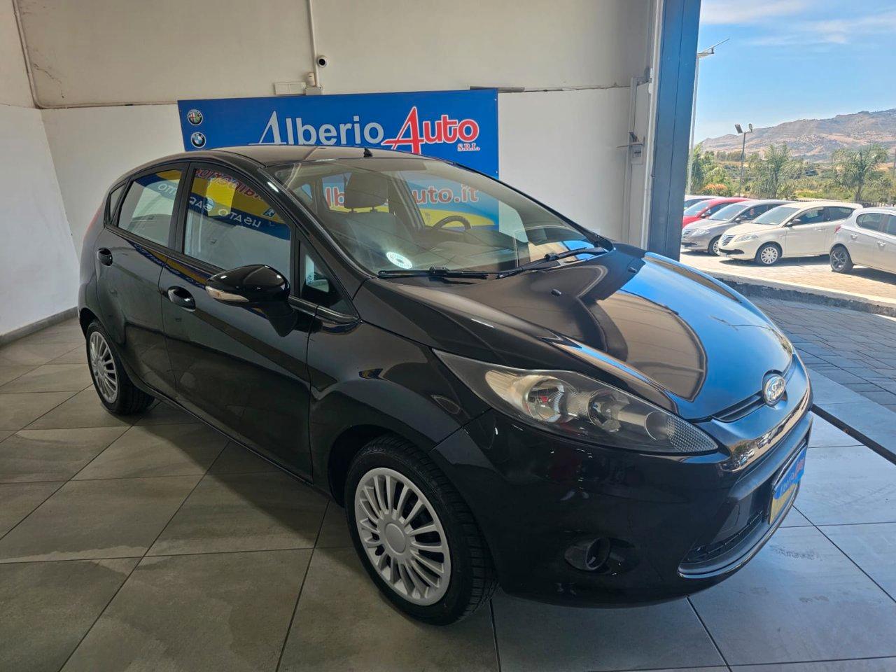 Ford Fiesta 5 Porte Fiesta 5p 1.2 B/GPL 16v Titanium 82cv