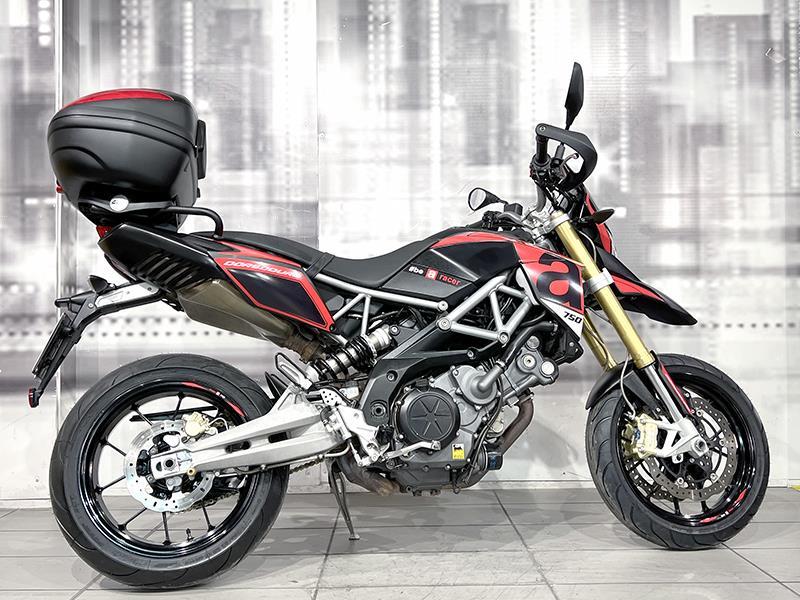 Aprilia Dorsoduro 750