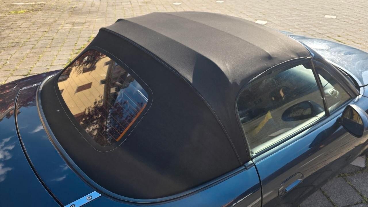 Mazda MX5 1.6 SPIDER ROADSTER