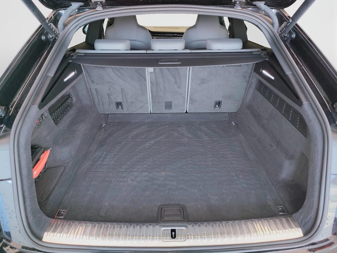 AUDI Q8 I 2018 - Q8 50 3.0 tdi mhev Sport quattro tiptronic