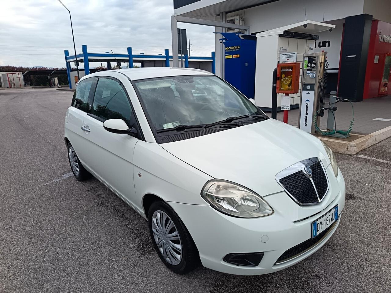 Lancia Ypsilon 1.4 Oro Ecochic GPL ok neo patente
