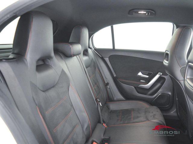 MERCEDES-BENZ CLA sse A 180 d Automatic Premium