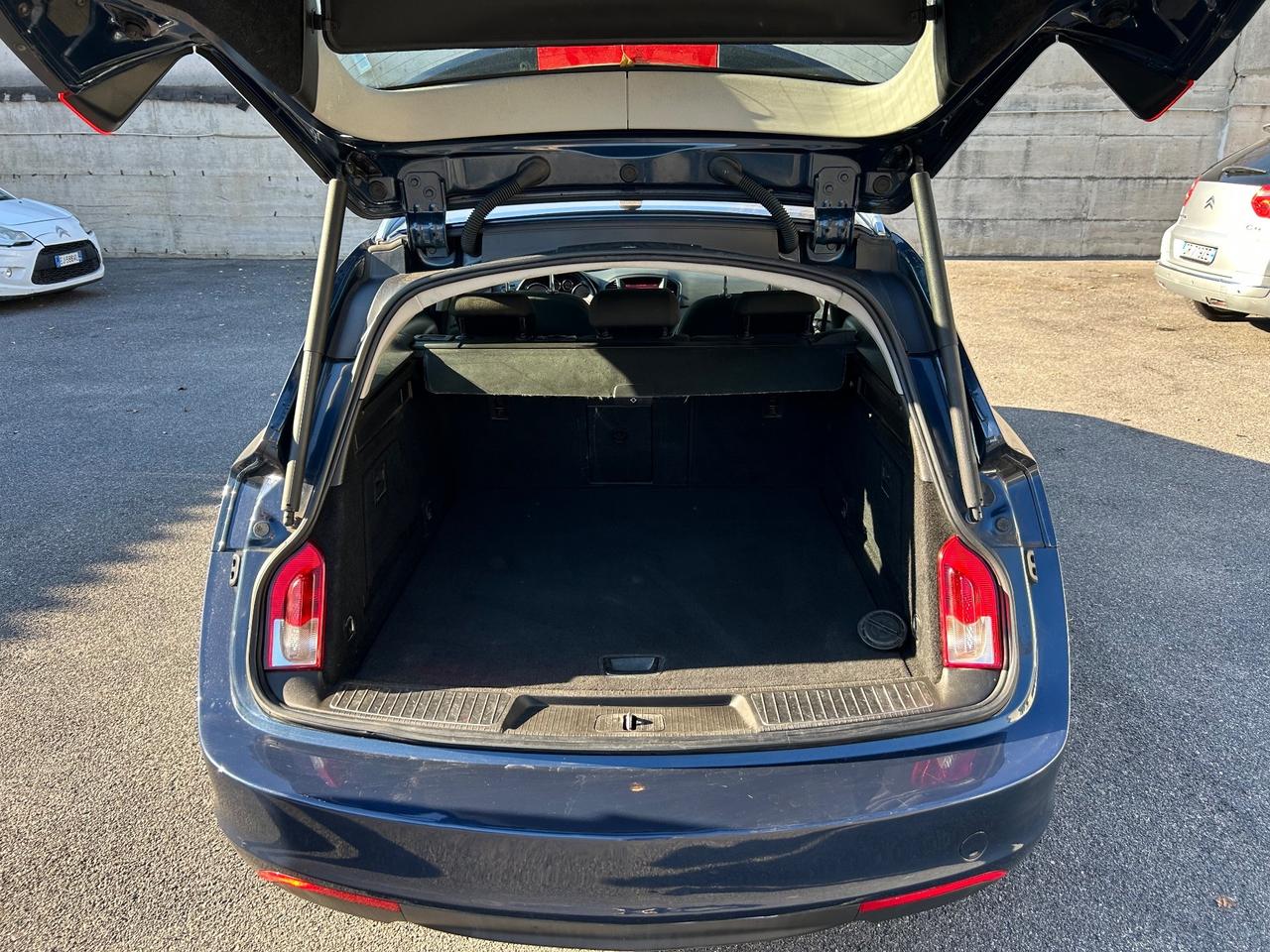 Opel Insignia 2.0 CDTI Sports Tourer Cosmo