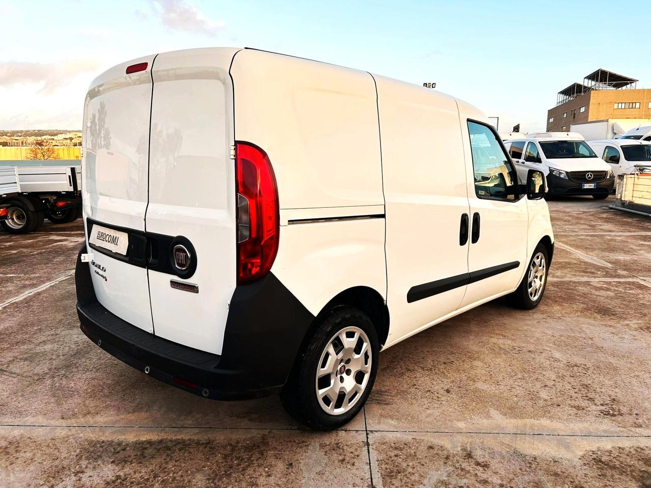 Fiat Doblò Cargo 1.6 mjet 105 cv 3 posti