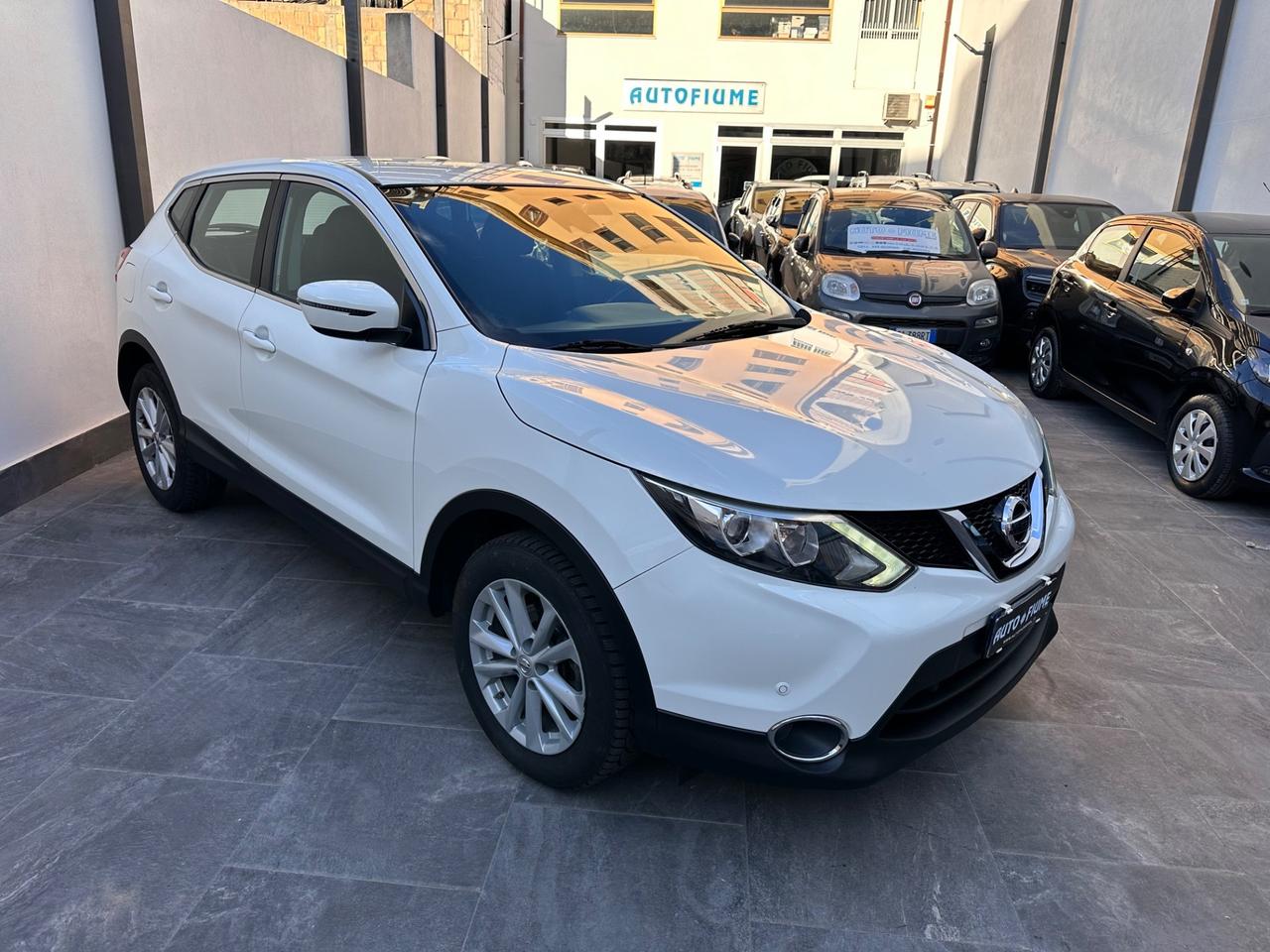 Nissan Qashqai 1.5 dCi N-Connecta