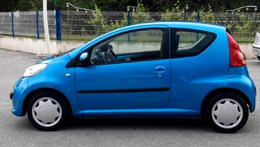 Peugeot 107 1.0 68CV 3p. Sweet Years