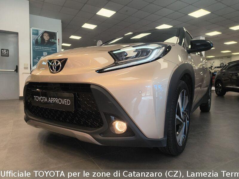 Toyota Aygo X Aygo X 1.0 VVT-i 72 CV 5 porte Lounge