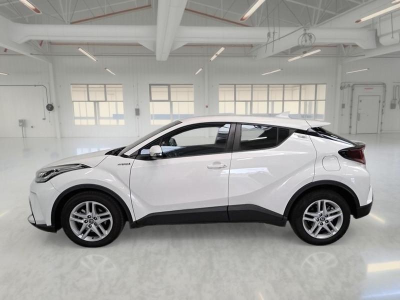 TOYOTA C-HR 1.8H 98CV E-CVT Business