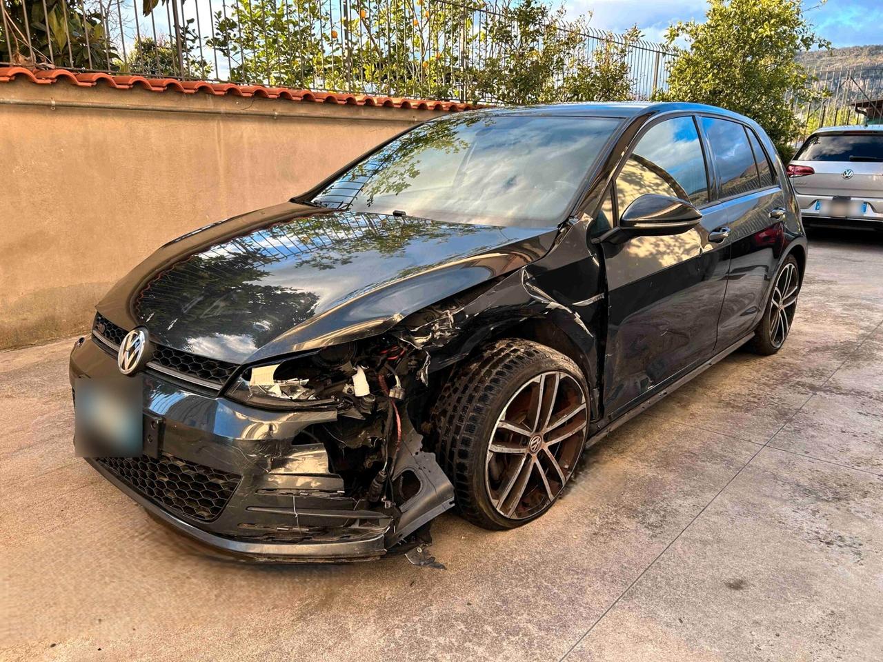 VW Golf GTD 2.0 TDI 184CV DSG - 2015 Incidentata