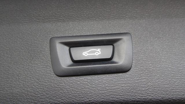 BMW X1 sDrive18d xLine Plus Autom