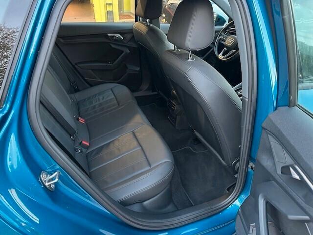 Audi A3 SPB 30 TFSI S tronic line edition