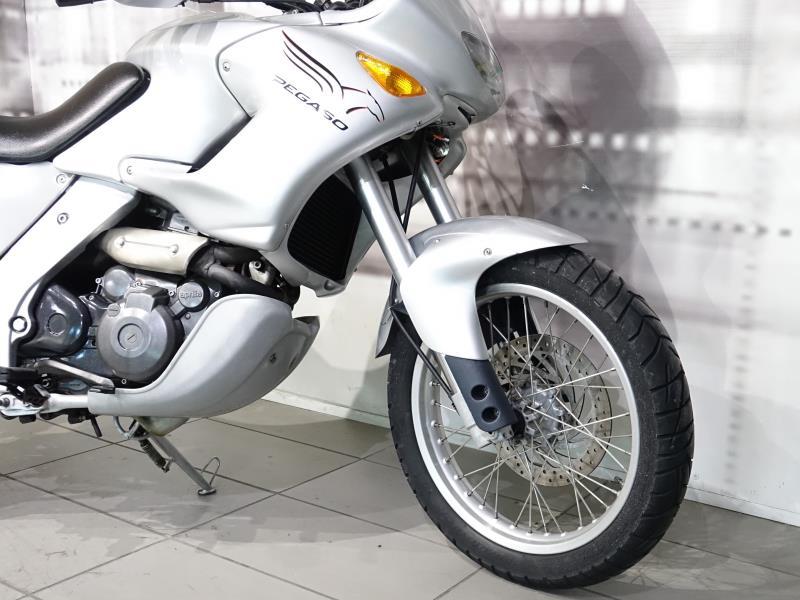 Aprilia Pegaso 650