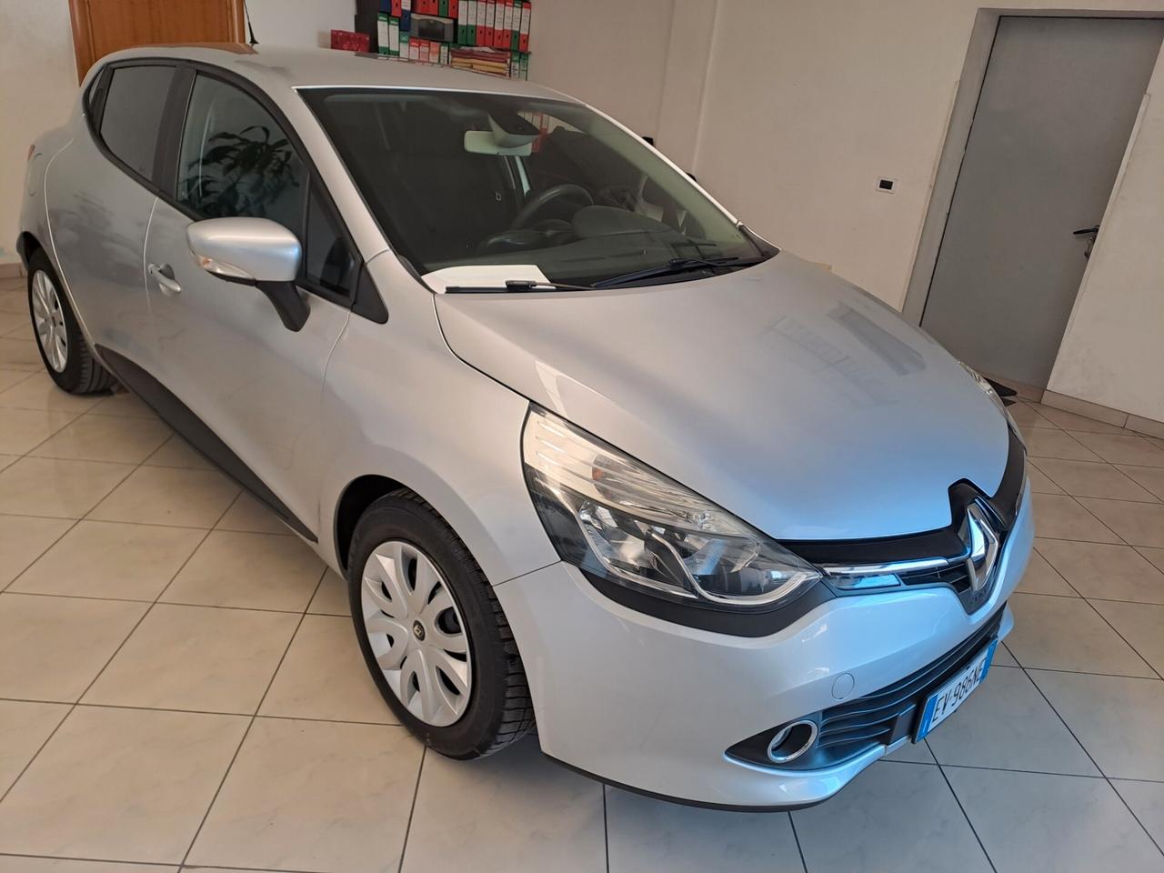 Renault Clio 1.2 75CV 5 porte Live