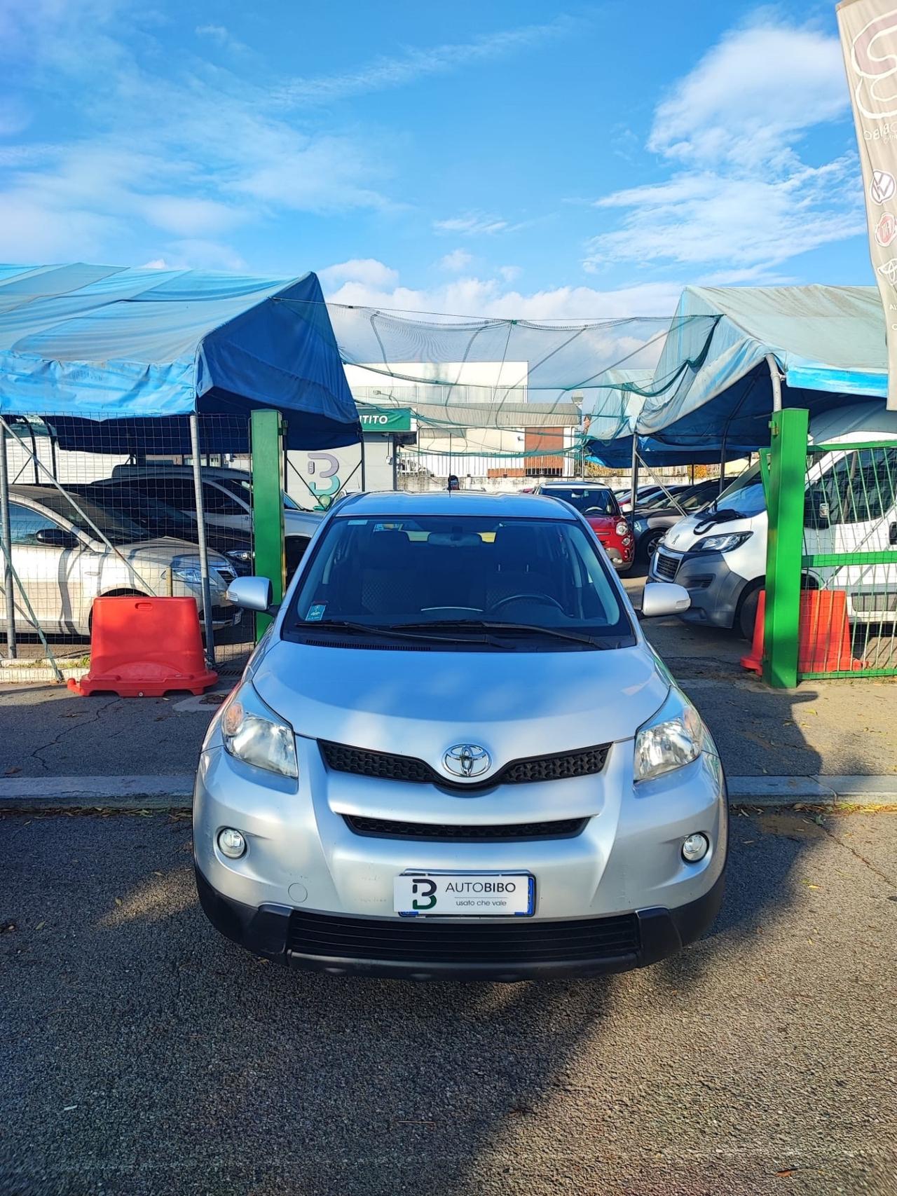 Toyota Urban Cruiser 1.4 D-4D AWD Luxury