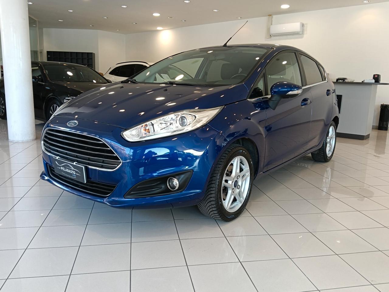 Ford Fiesta 1.5 TDCi 75CV 5 porte Titanium