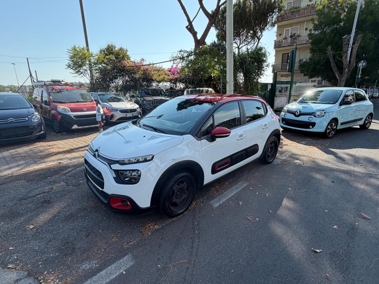 Citroen C3 83cv Benzina 5 porte Shine Navi bicolor pdc