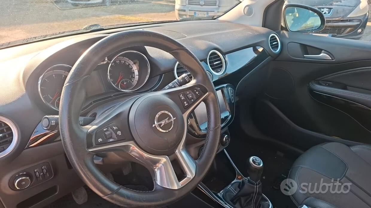Opel Adam 1.2 70 CV Jam
