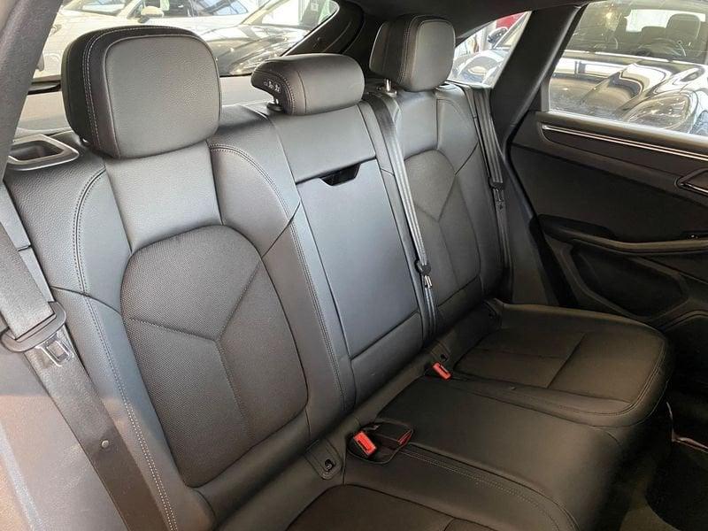 Porsche Macan 2.0 265 cv PDK - IVA Esposta