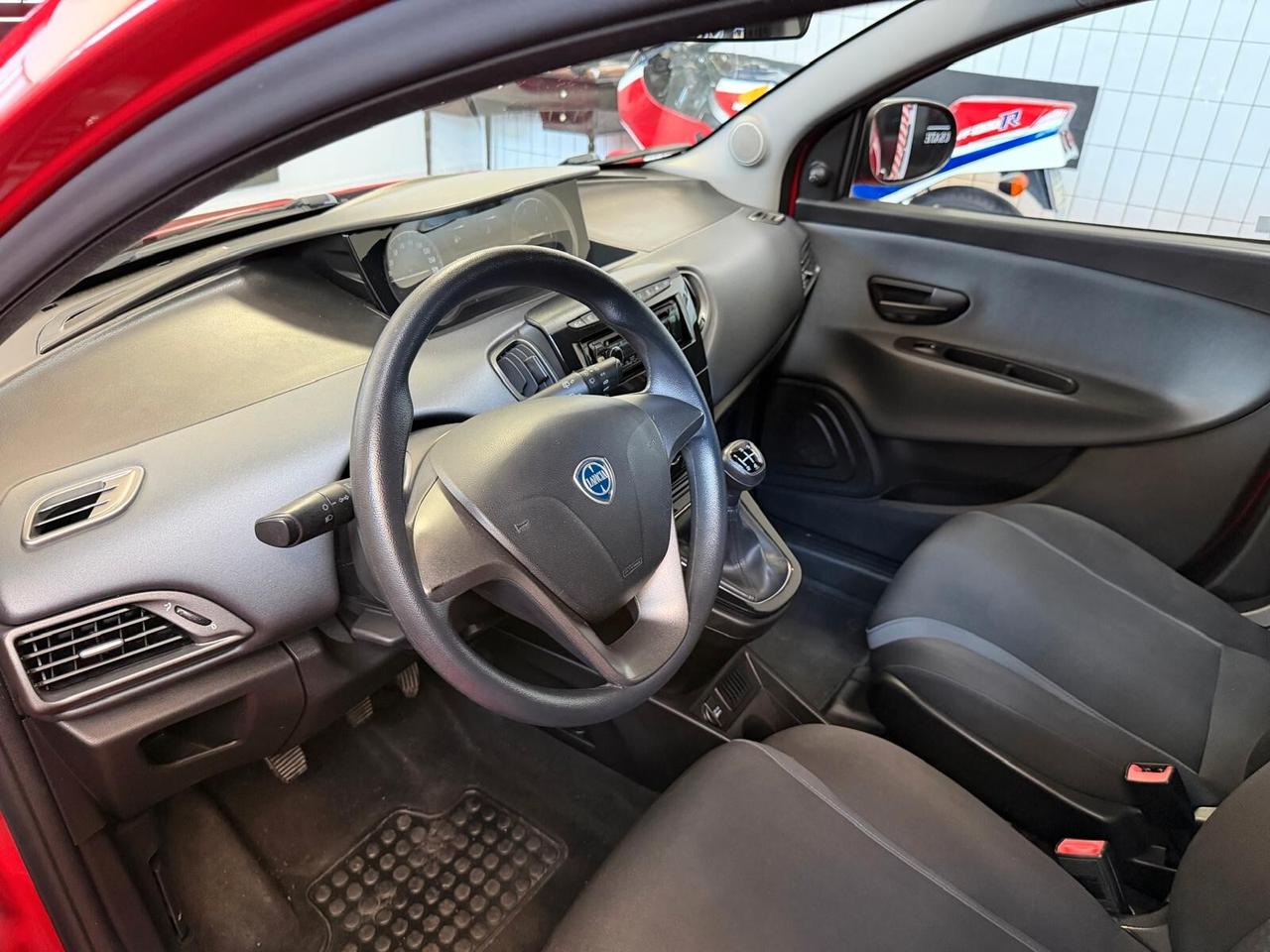 Lancia Ypsilon 1.3 MJT 16V 95 CV 5 porte S&S Mya