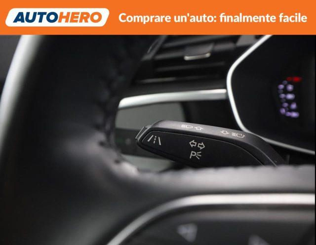 AUDI Q3 35 TDI S tronic Business Advanced
