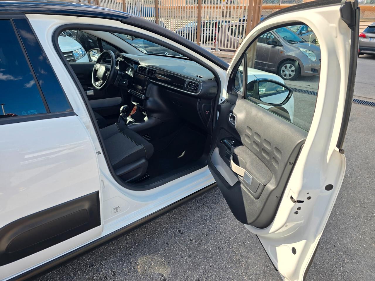 Citroen C3 PureTech 83 S&S Shine