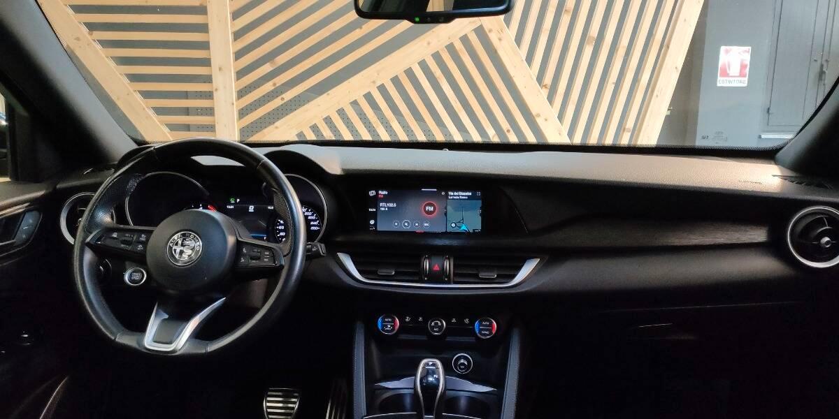 Alfa Romeo Stelvio 2.2 t Business rwd 160cv auto