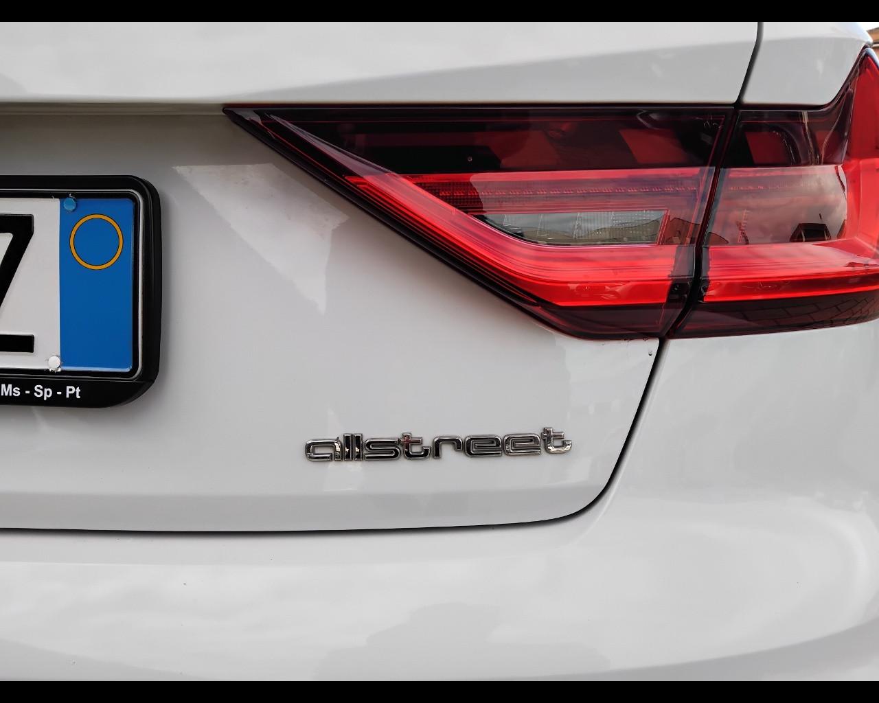 AUDI A1 II 2022 allstreet - A1 allstreet 30 1.0 tfsi Identity Con