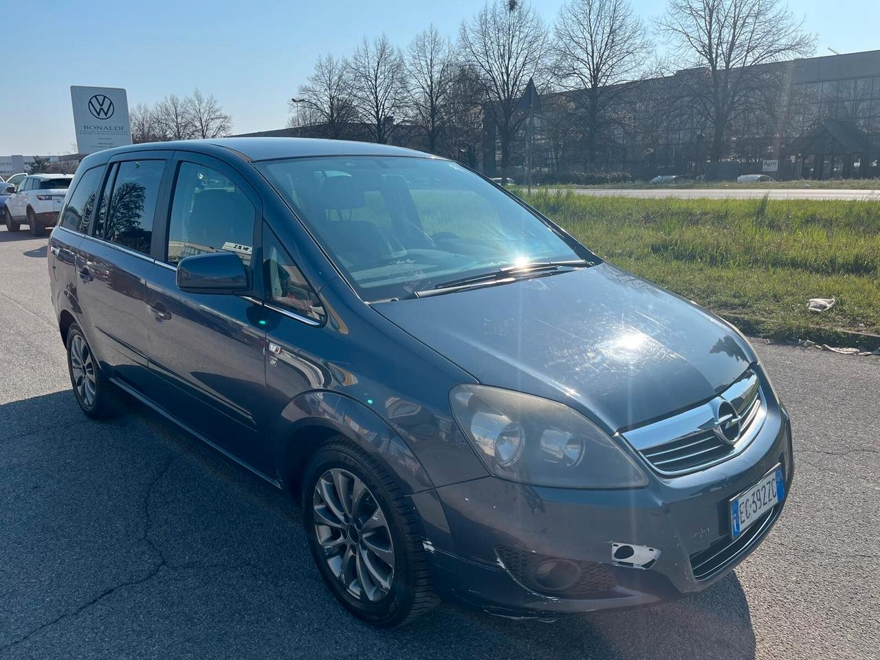 Opel Zafira 1.6 16V ecoM 94CV Cosmo