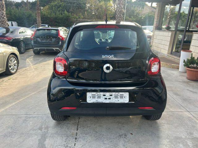 SMART ForFour 70 1.0