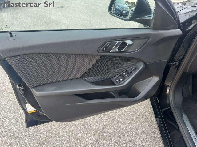 BMW 116 Serie 1 F40 116d Advantage auto - GG697AT