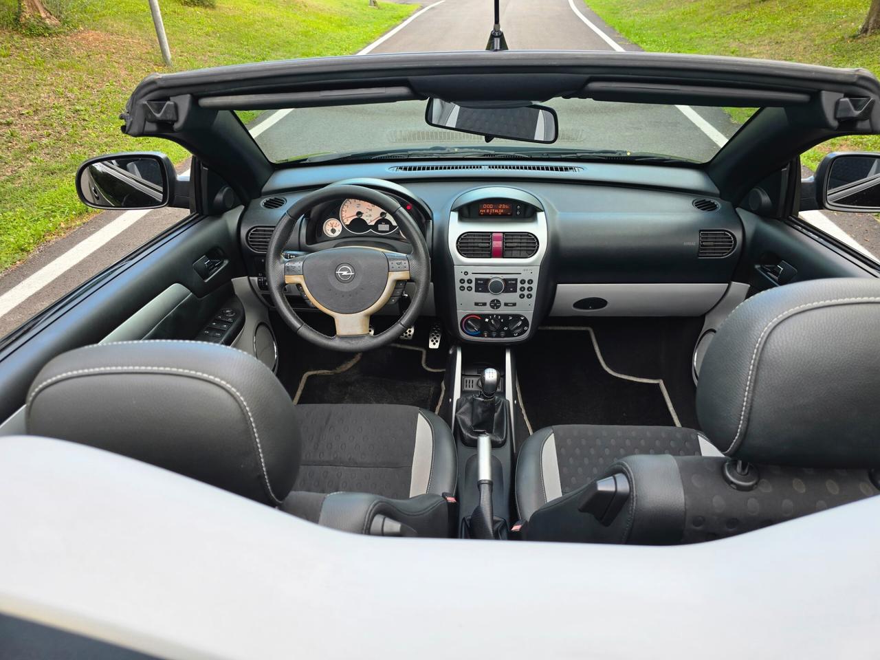 Opel Tigra TwinTop 1.4 16V Sport