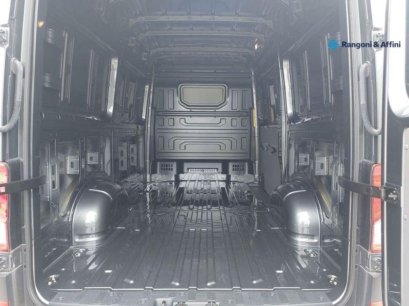 Volkswagen Crafter 30 2.0 TDI 140CV PM-TM Furgone Business