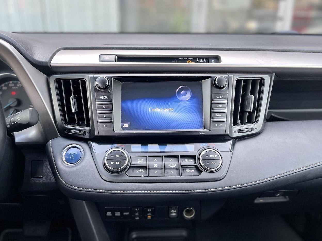 Toyota RAV 4 2.5 Hybrid 155CV 2WD E6 Automatica - 2016