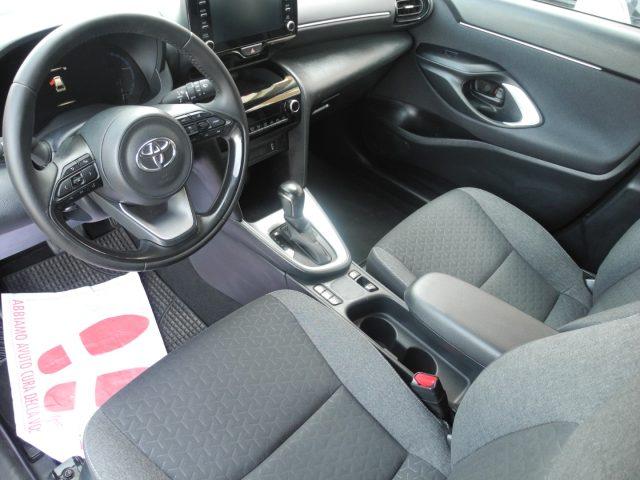 TOYOTA Yaris Cross 1.5 Hybrid E-CVT Business -Ok NEOPAT.-IVA detraib.