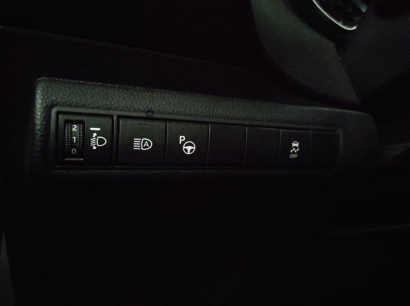 TOYOTA Corolla (2018-->) - Corolla Touring Sports 1.8 Hybrid Business Tech