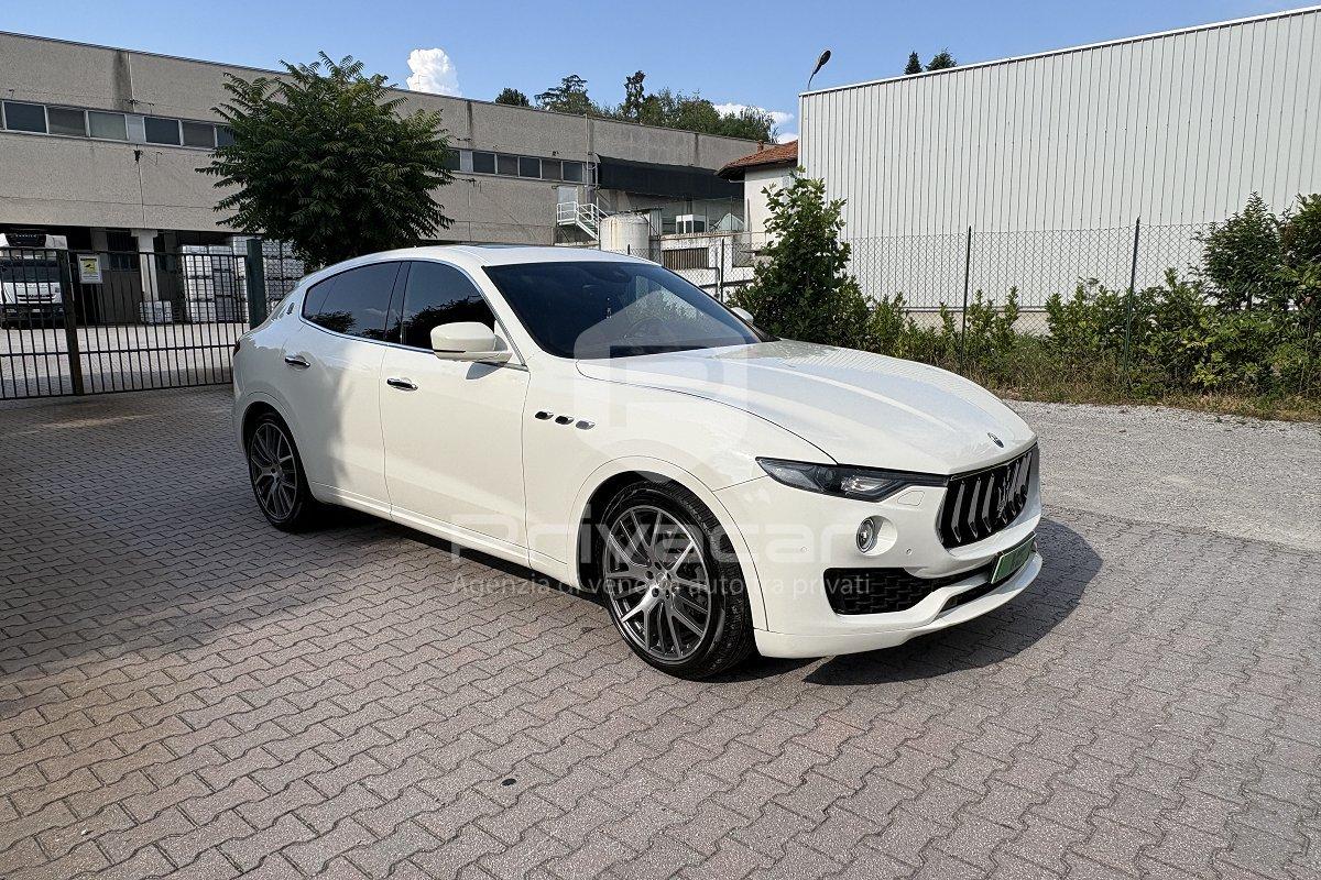 MASERATI Levante V6 Diesel 275 CV AWD