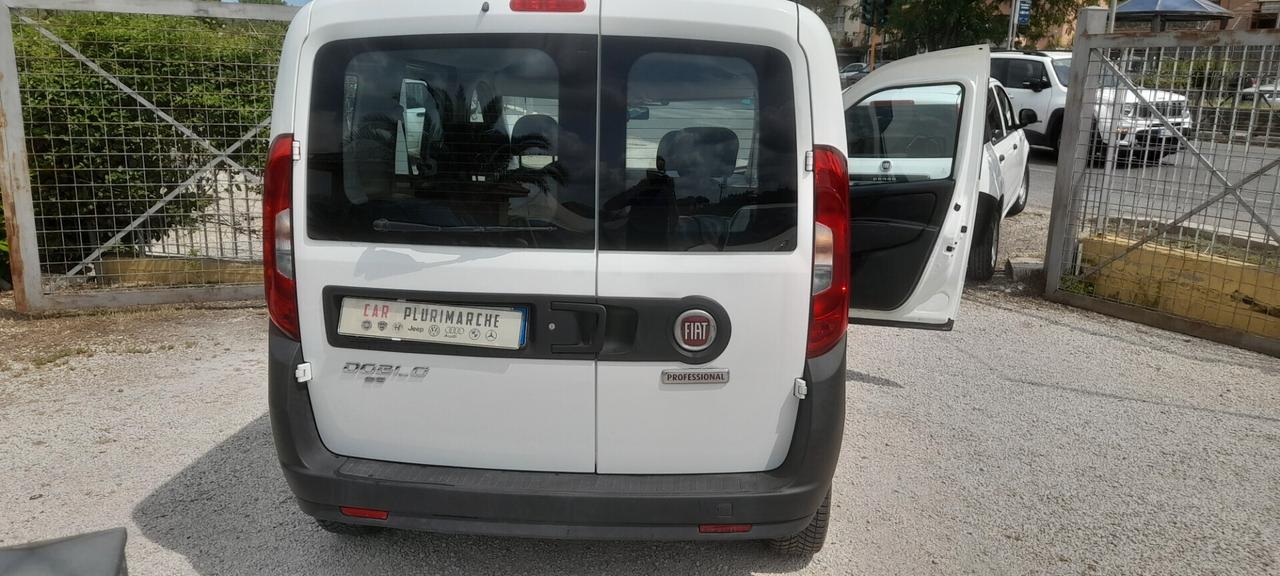 FIAT DOBLO 5 POSTI AUTOCARRO N1