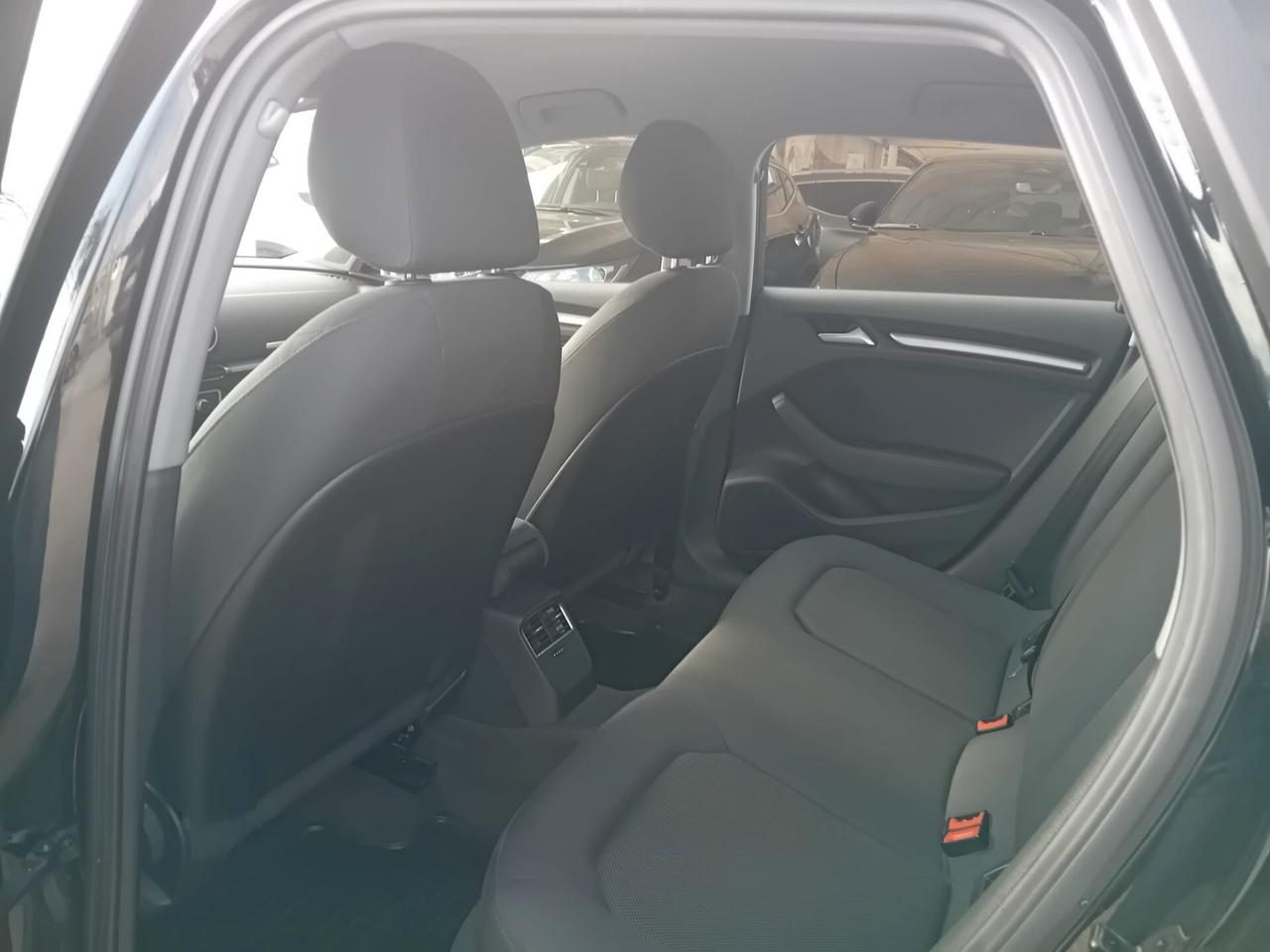 Audi A3 SPB 30 TDI S tronic Business