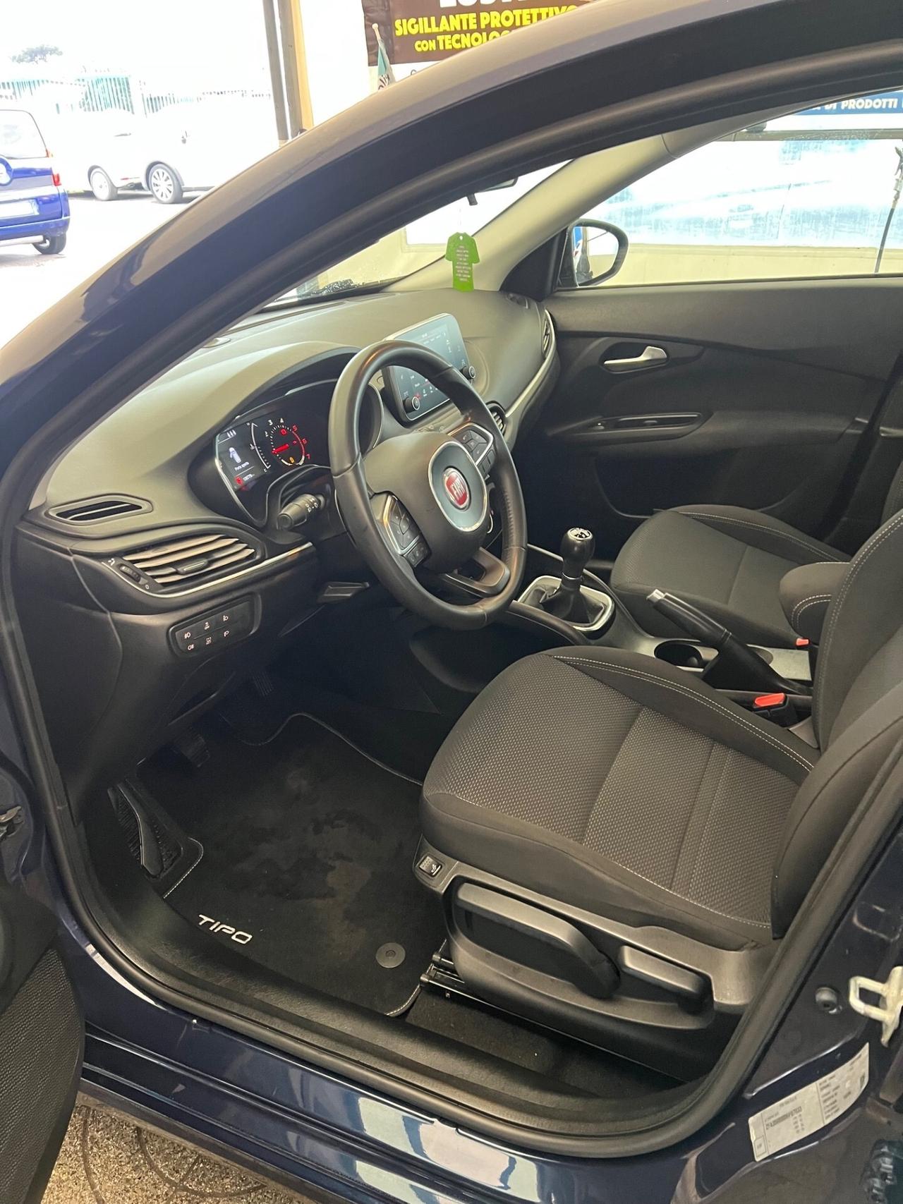 Fiat Tipo 1.3 Mjt S&S 5 porte Easy