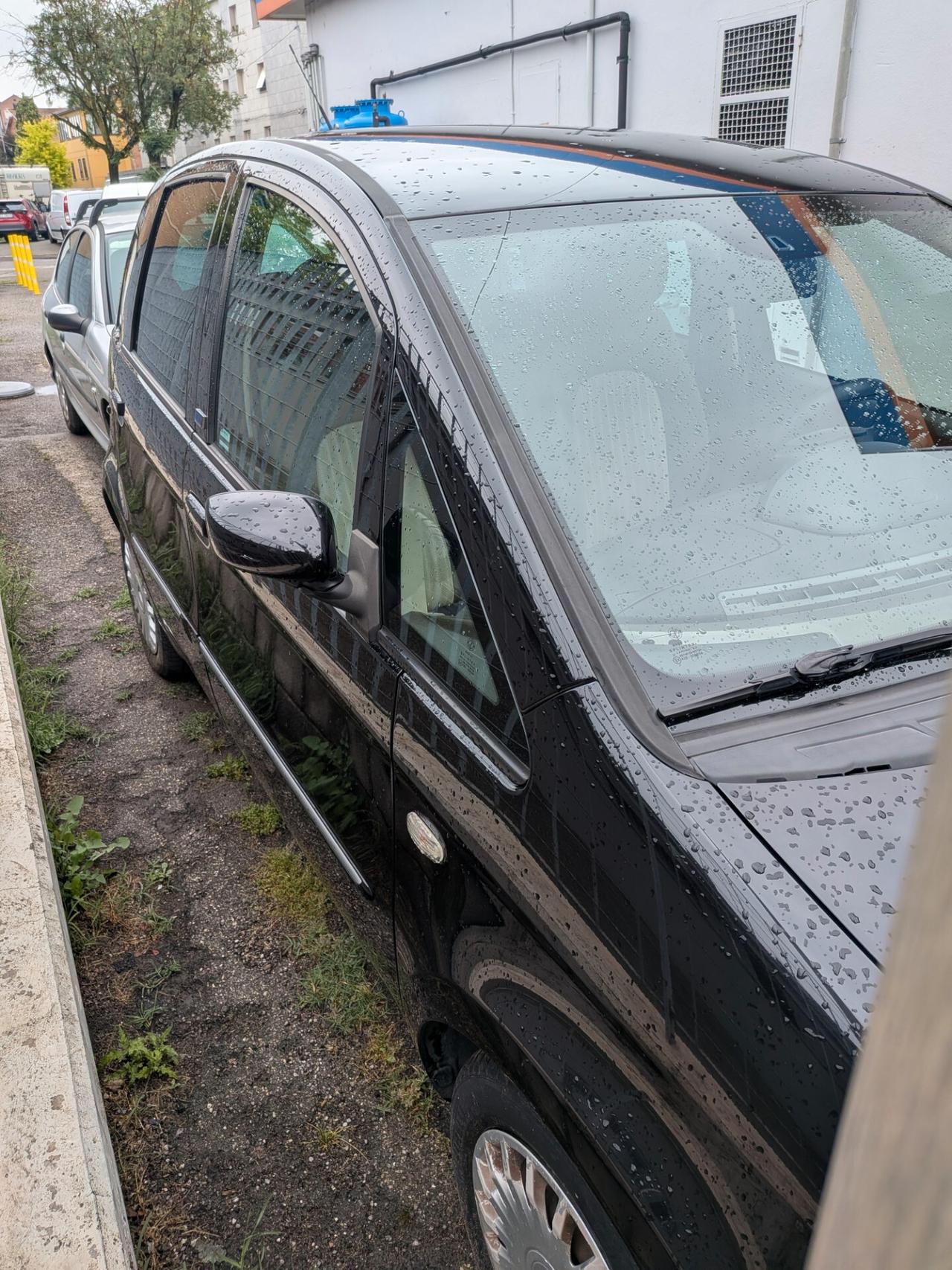Lancia MUSA 1.4 16V Sky