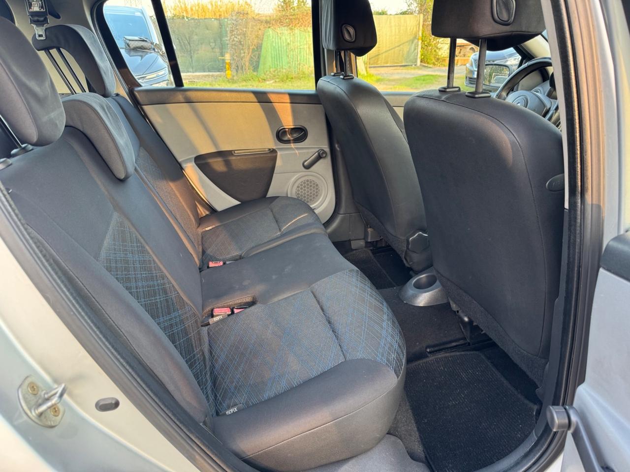 Renault Clio 1.2 Benzina 5 porte Luxe neopatentati 2006