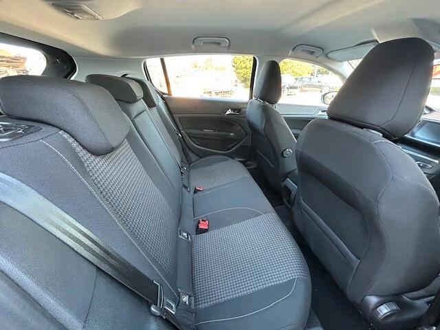 Peugeot 308 BlueHDi 130 S&S Business