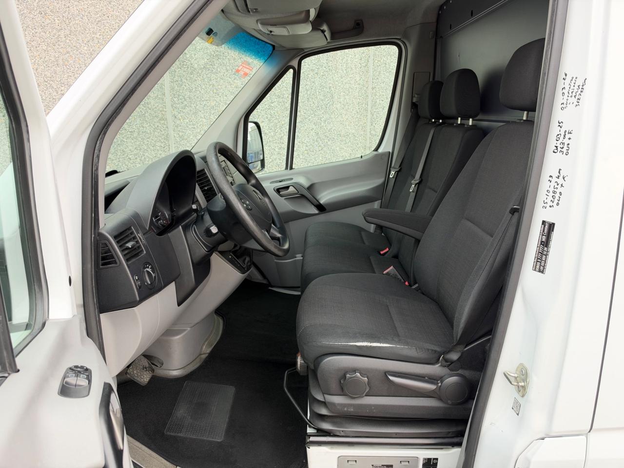 Mercedes Sprinter 319 3.0 V6 Bluetec Automatico