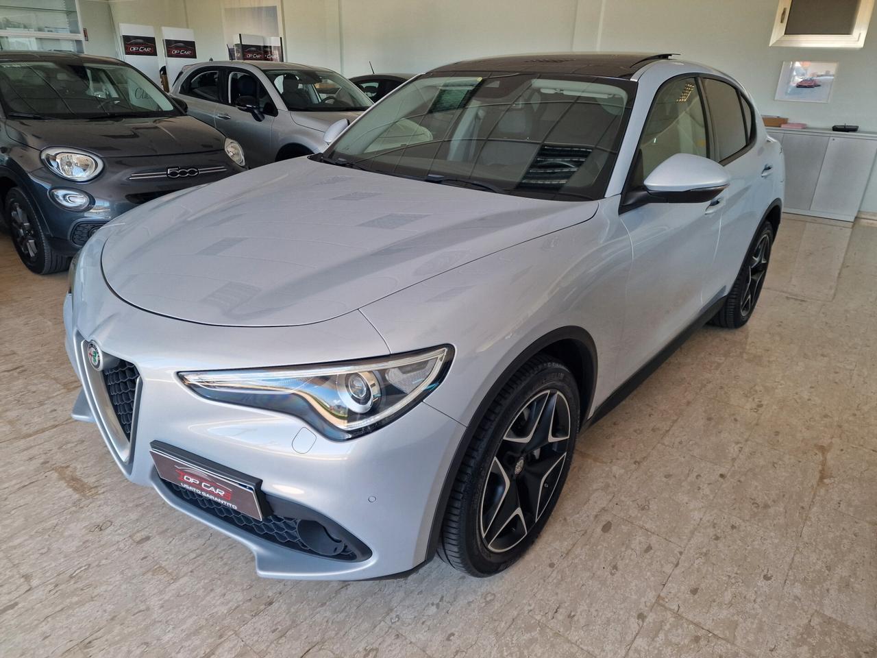 Alfa Stelvio 190 CV Q4 TETTO