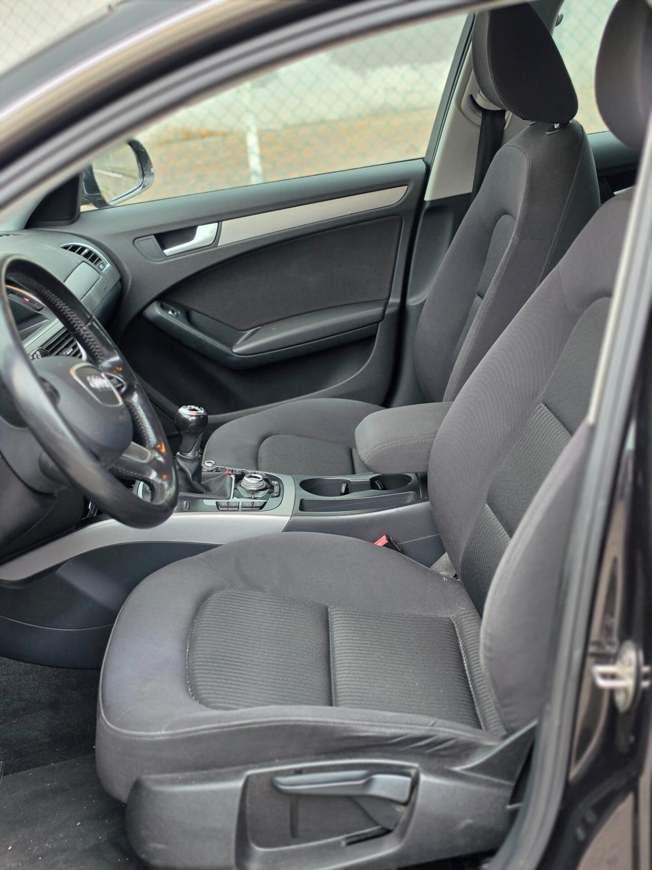 Audi A4 Avant 2.0 TDI 136CV S-Line
