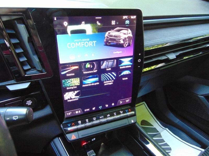 RENAULT Austral Austral Full Hybrid E-Tech 200 ...
