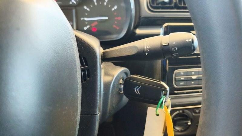 Citroën C3 PureTech 83 S&S Feel Neo patentati
