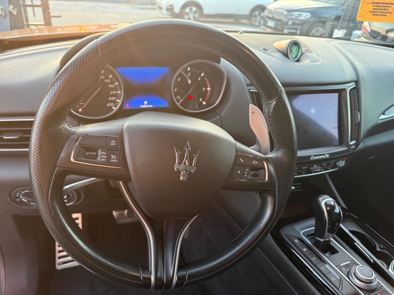 Maserati Levante V6 Diesel 275 CV AWD Gransport
